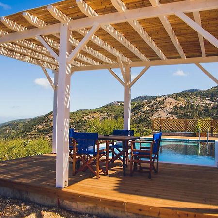 Villa Fabiana Kalamítsi エクステリア 写真